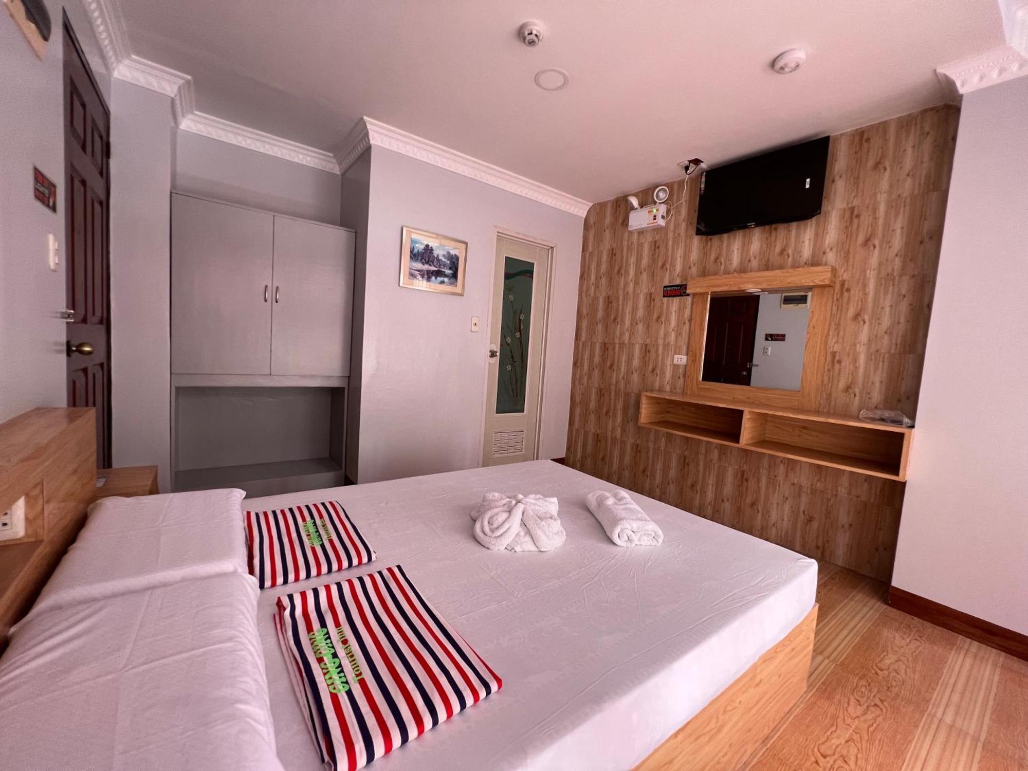 Ging-Ging Tourist Inn Бадиан Экстерьер фото